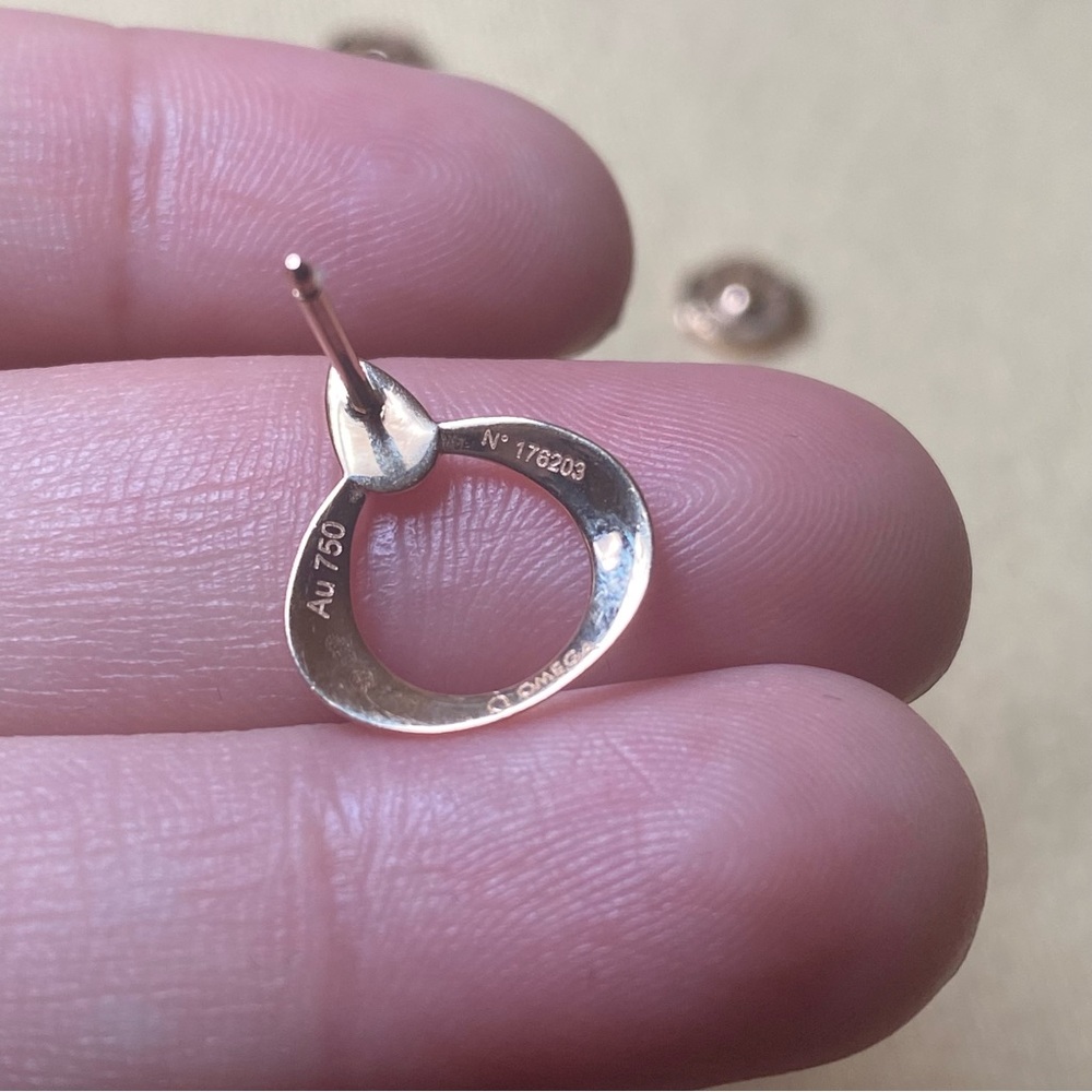 OMEGA Dewdrop 18K Yellow Gold Diamond Earrings - Picture 8 of 12